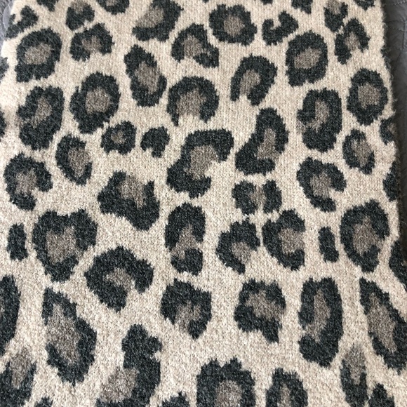 Rachel Zoe Scarf - Picture 8 of 10
